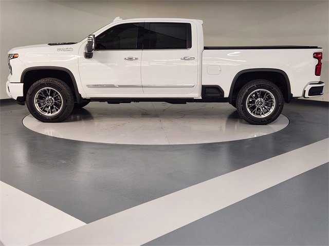 Used 2024 Chevrolet Silverado 2500 High Country w/ High Country Premium Package image 5