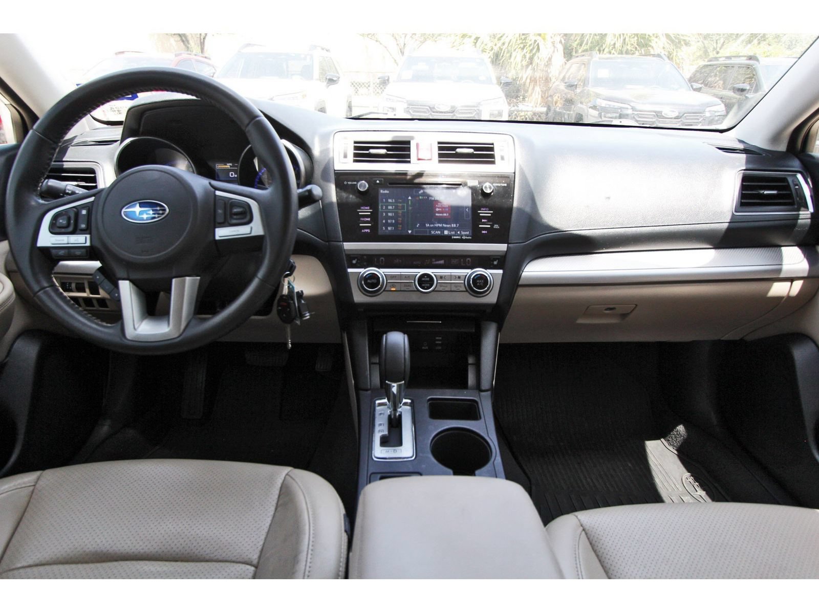 Used 2015 Subaru Legacy 2.5i Premium w/ Moonroof Package AWD/4WD image 9