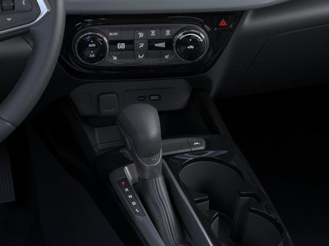New 2026 Chevrolet Trax LT w/ LT Convenience Package FWD image 24