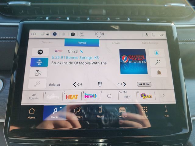 New 2025 Jeep Grand Cherokee Limited image 16