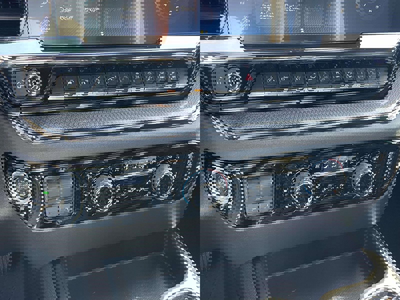 Used 2024 Chevrolet Silverado 1500 ZR2 w/ Technology Package image 35