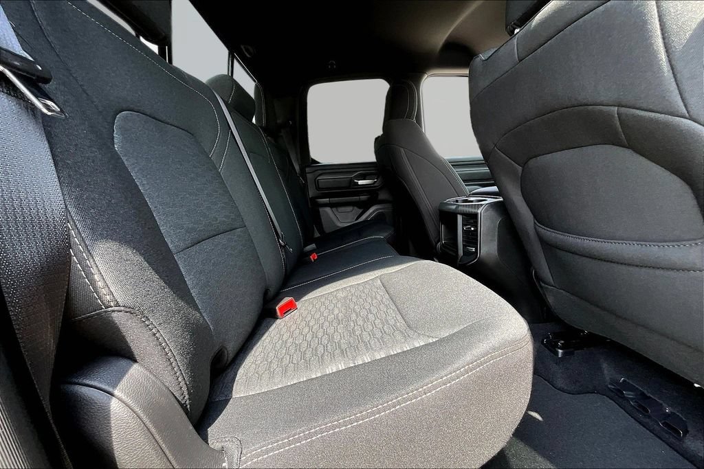 New 2026 RAM 1500 Express AWD/4WD image 10