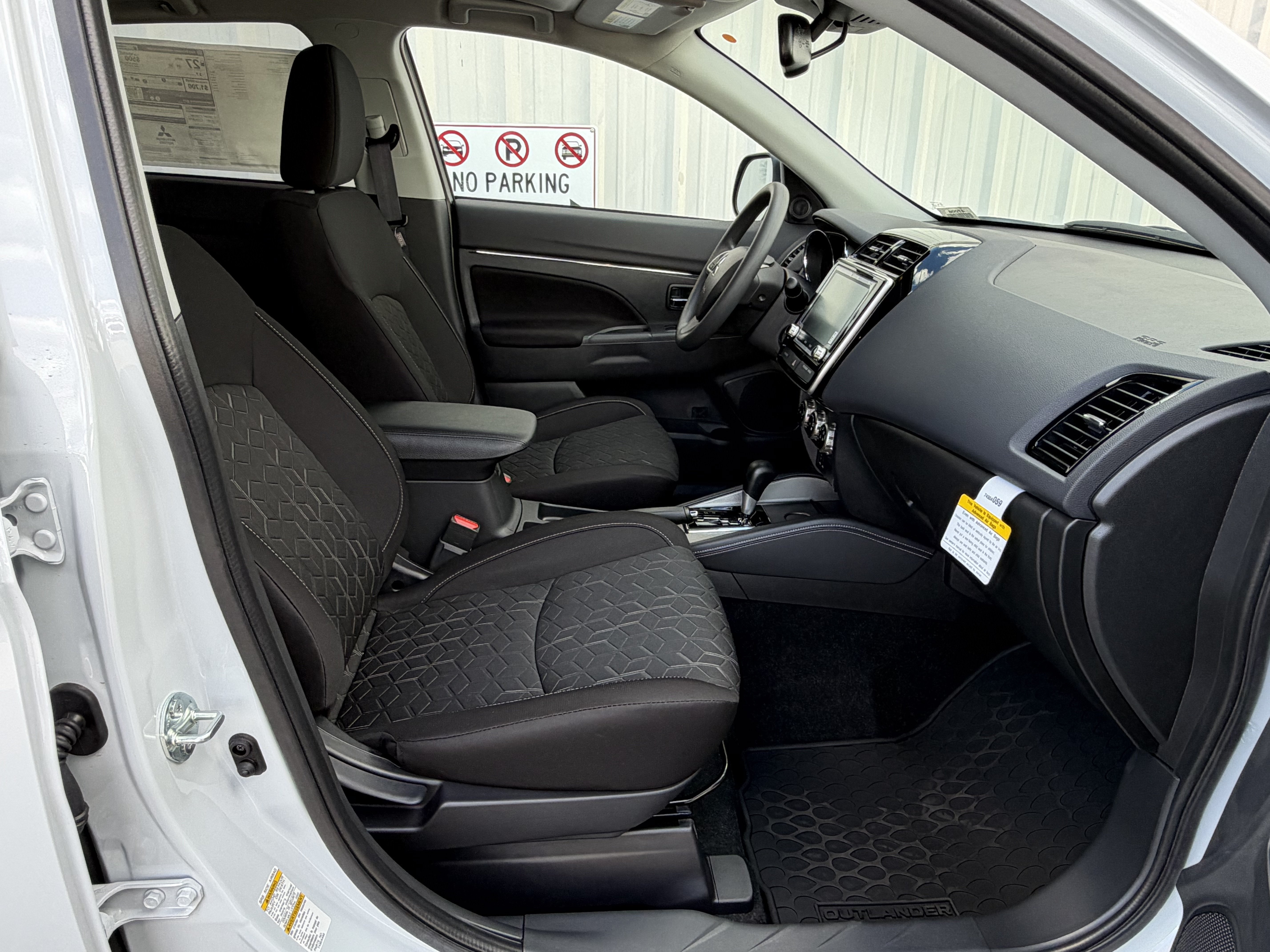 New 2027 Mitsubishi Outlander Sport ES FWD image 11