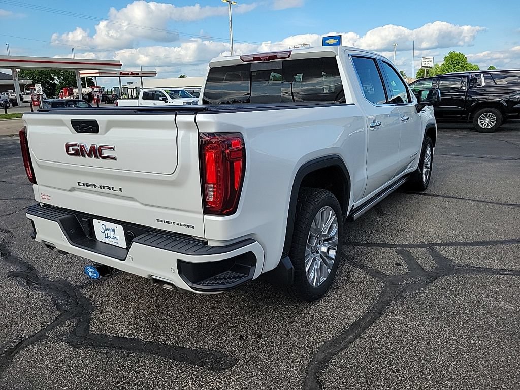 Certified 2021 GMC Sierra 1500 Denali w/ Denali Ultimate Package AWD/4WD image 5