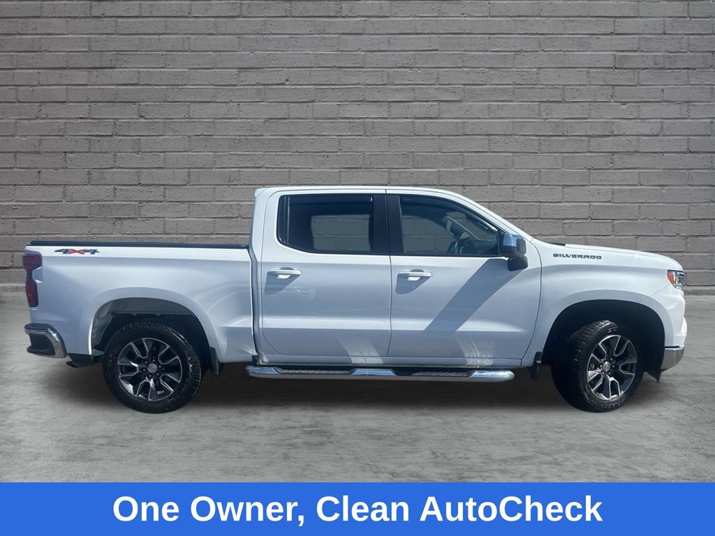 Used 2023 Chevrolet Silverado 1500 LT AWD/4WD image 2