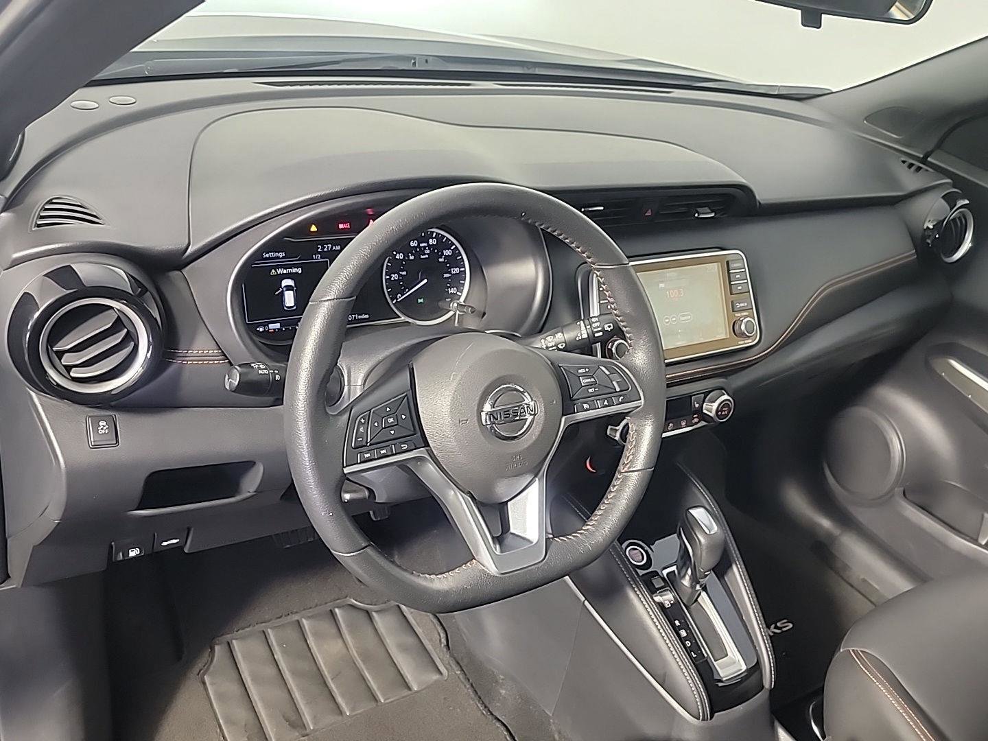 Used 2019 Nissan Kicks SR w/ SR Premium Package image 17