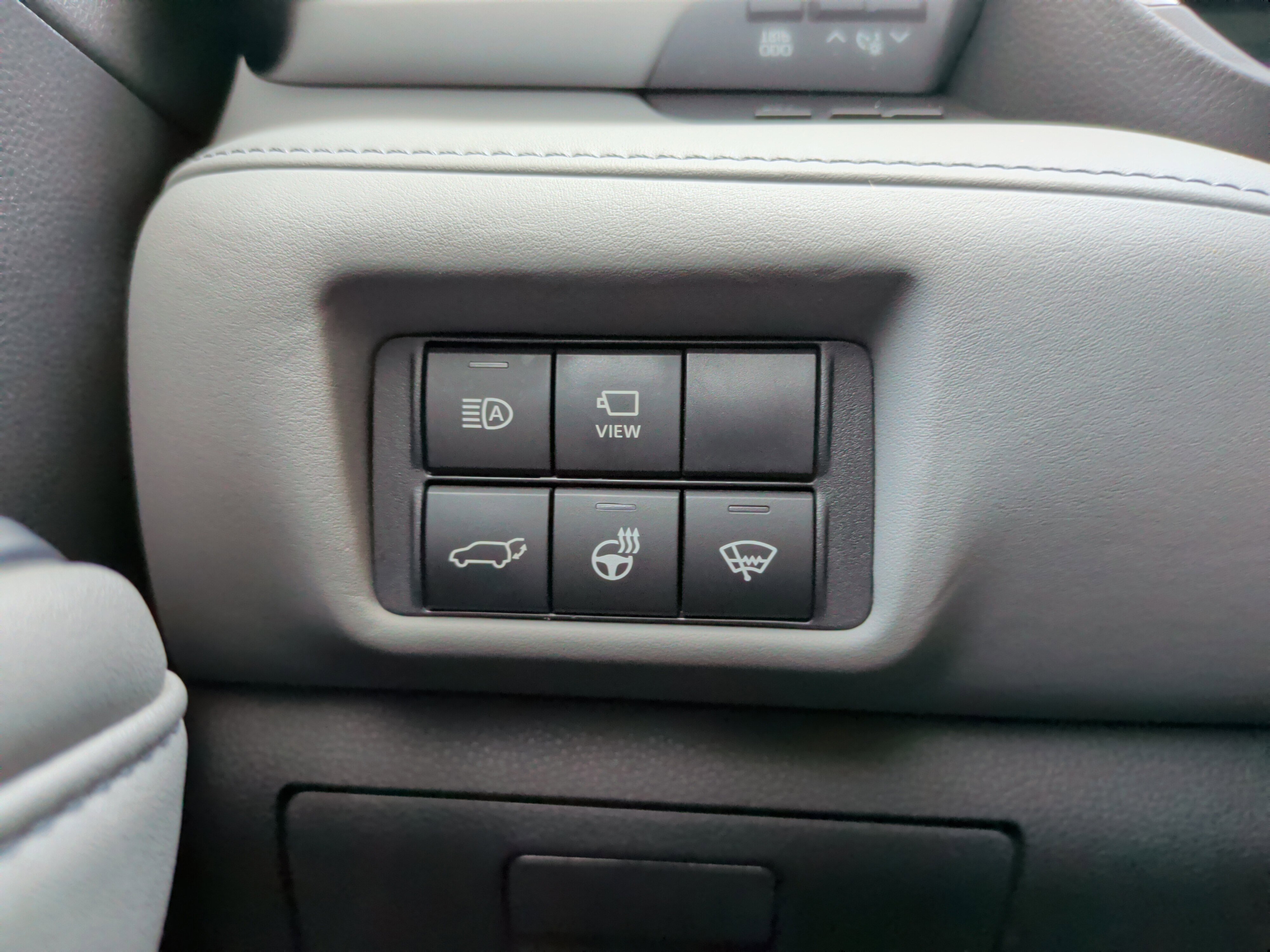 Used 2021 Toyota Highlander Platinum image 23