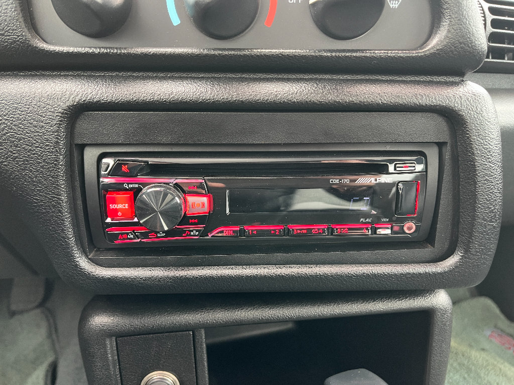 Used 1996 Chevrolet Camaro Z28 RWD image 38