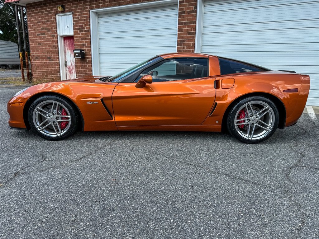 Used 2007 Chevrolet Corvette Z06 w/ Preferred Equipment Group RWD image 20