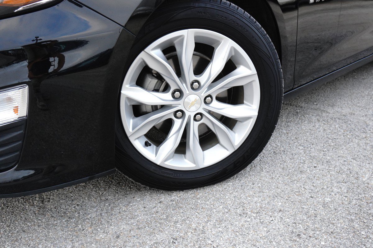 Certified 2025 Chevrolet Malibu LT FWD image 13