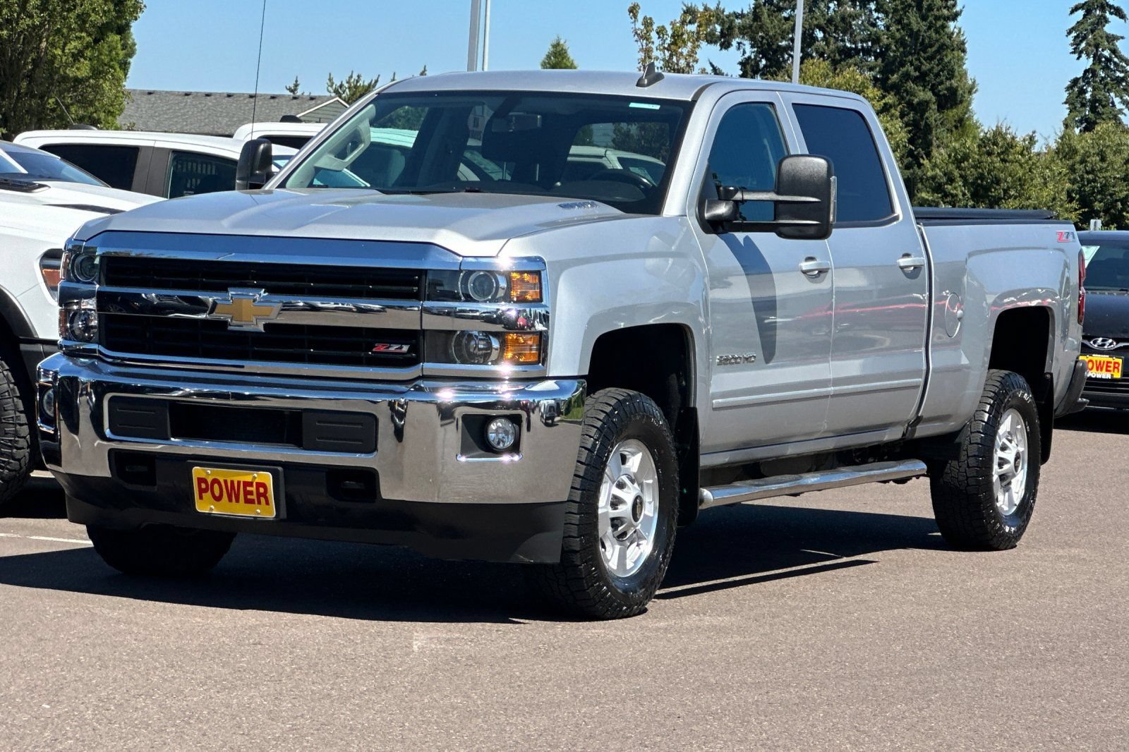 Used 2016 Chevrolet Silverado 2500 LT w/ LT Convenience Package AWD/4WD image 8