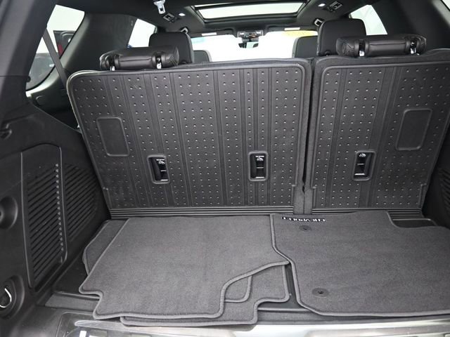 Certified 2023 Chevrolet Tahoe High Country w/ LPO, Illumination Package image 28