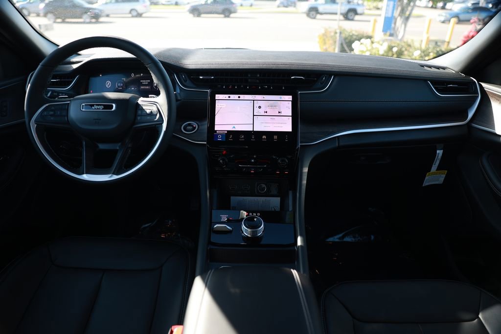 New 2025 Jeep Grand Cherokee L Limited image 20