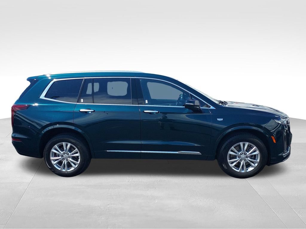 Used 2024 Cadillac XT6 Luxury w/ LPO, Floor Liner Package AWD/4WD image 6