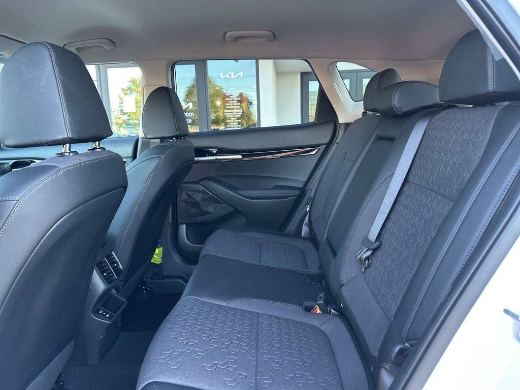New 2026 Kia Seltos S image 20