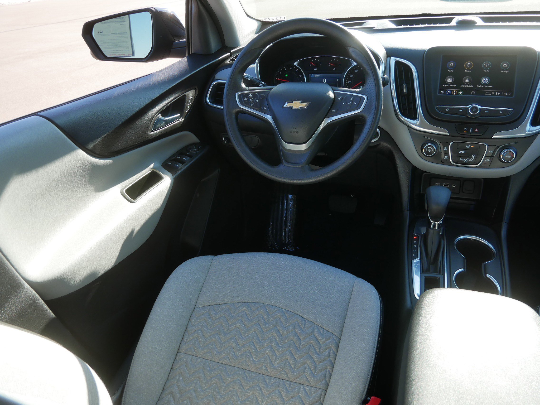 Used 2023 Chevrolet Equinox LS w/ LS Convenience Package image 9