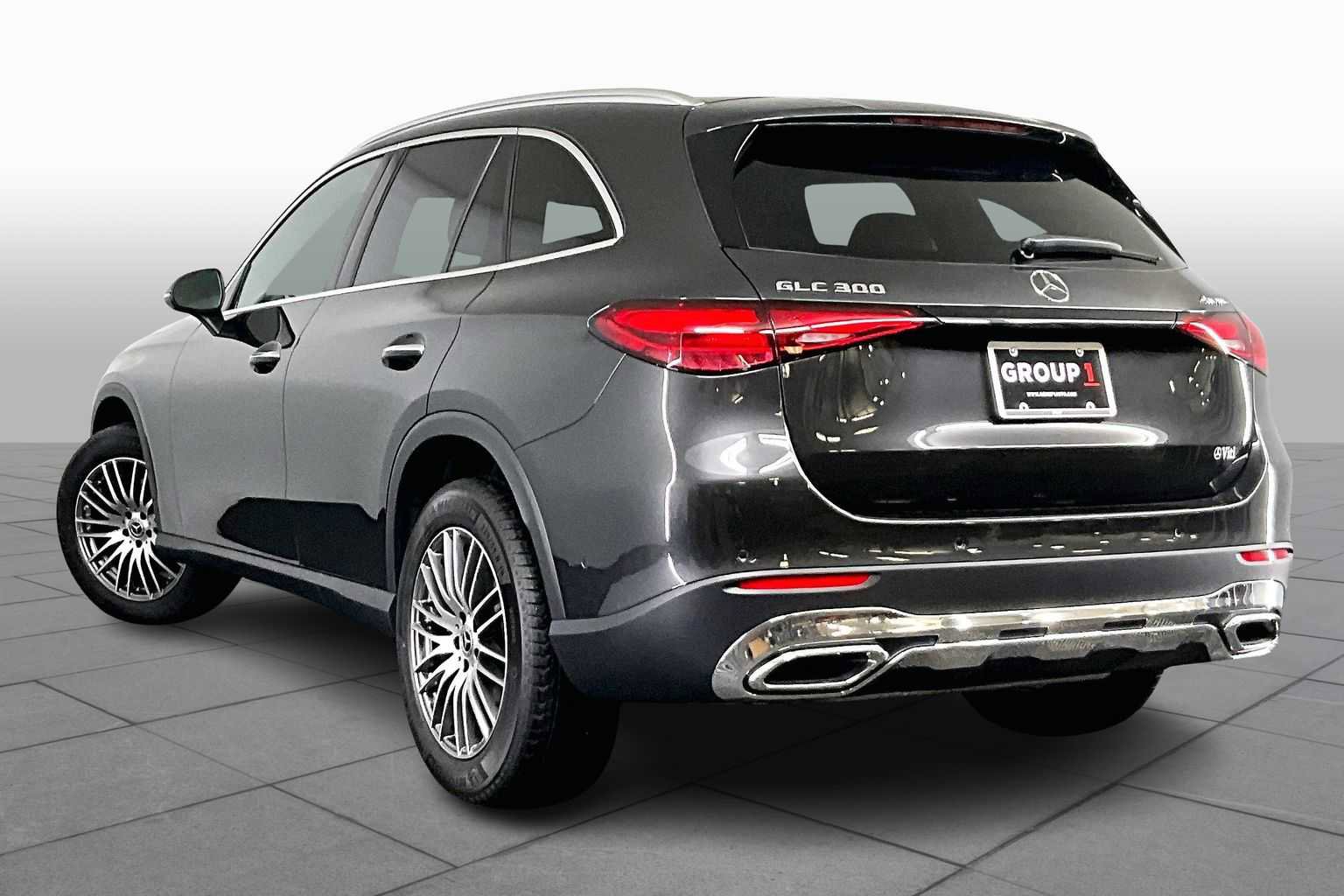 New 2026 Mercedes-Benz GLC 300 GLC 300 image 4