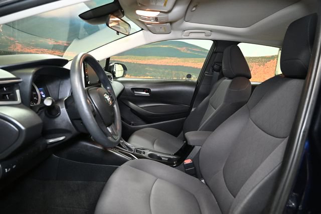 Used 2020 Toyota Corolla LE w/ LE Premium Package FWD image 19