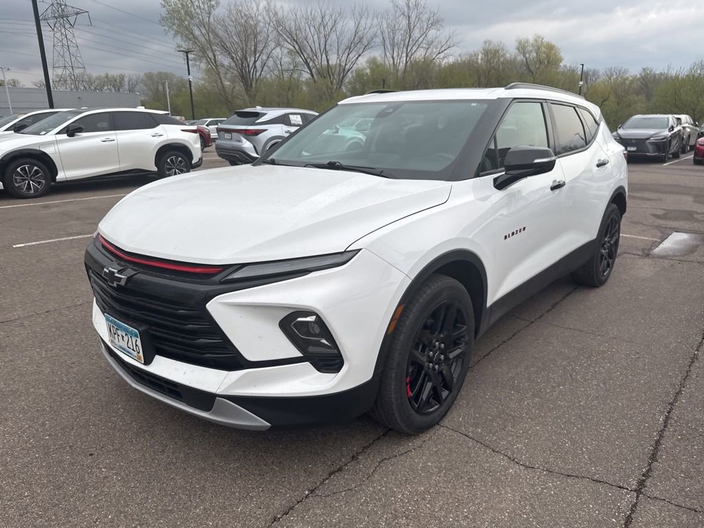 Used 2023 Chevrolet Blazer LT AWD/4WD image 16