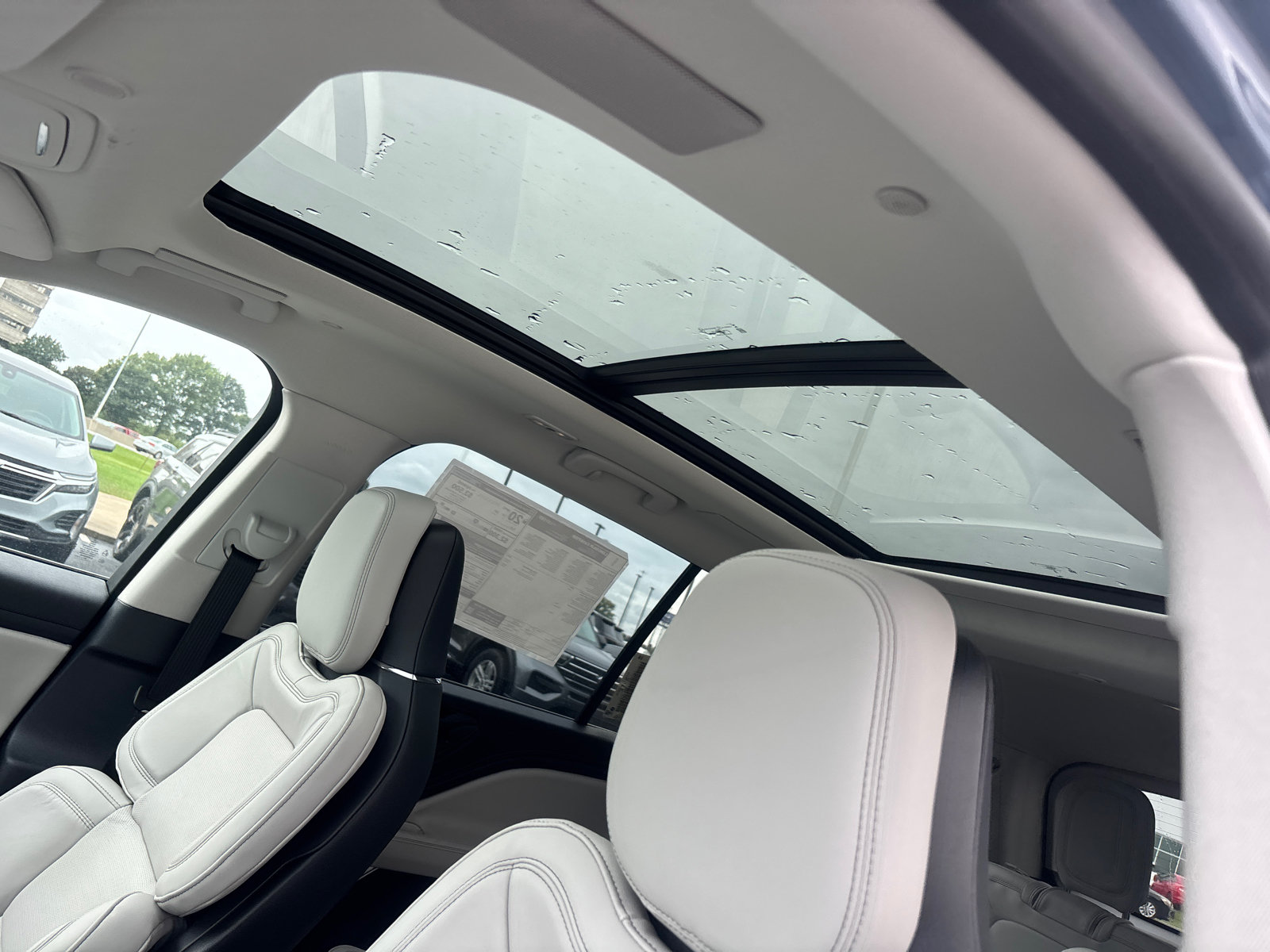 New 2027 Lincoln Aviator Reserve AWD/4WD image 23