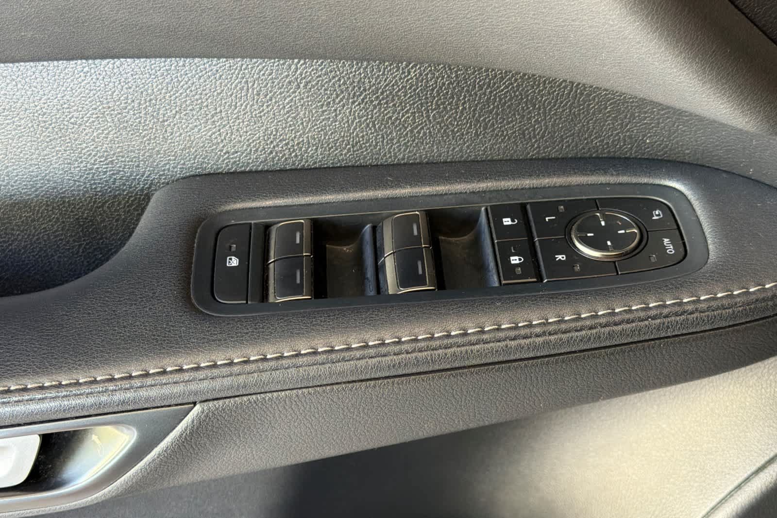 Used 2024 Lexus RX 350h w/ Convenience Package AWD/4WD image 13