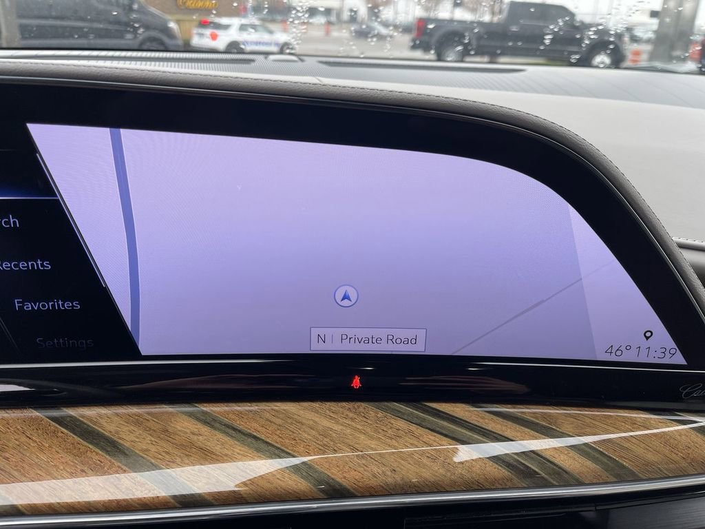 Used 2022 Cadillac Escalade ESV Premium Luxury Platinum image 18