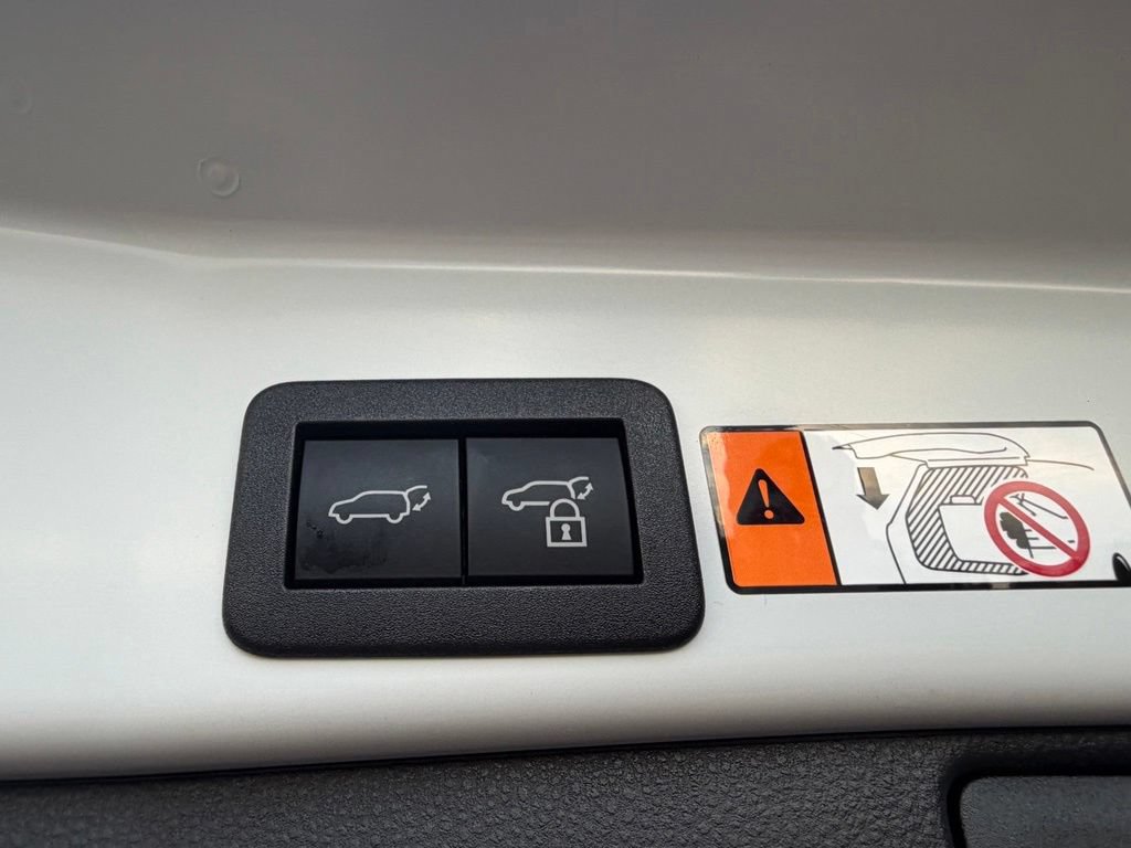 Used 2026 Toyota RAV4 XLE Premium AWD/4WD image 45