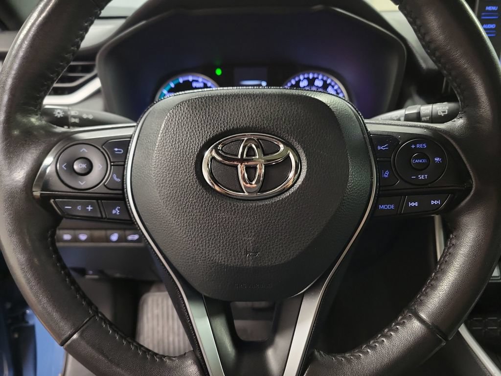 Used 2022 Toyota RAV4 SE w/ Convenience Package AWD/4WD image 23