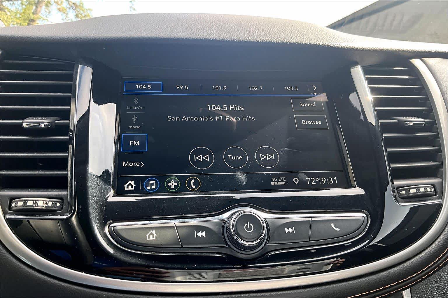 Used 2019 Chevrolet Trax LT w/ LT Convenience Package FWD image 37