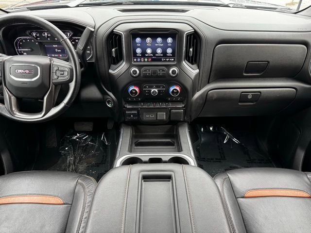Used 2022 GMC Sierra 2500 AT4 w/ Gooseneck/5TH Wheel Package AWD/4WD image 9