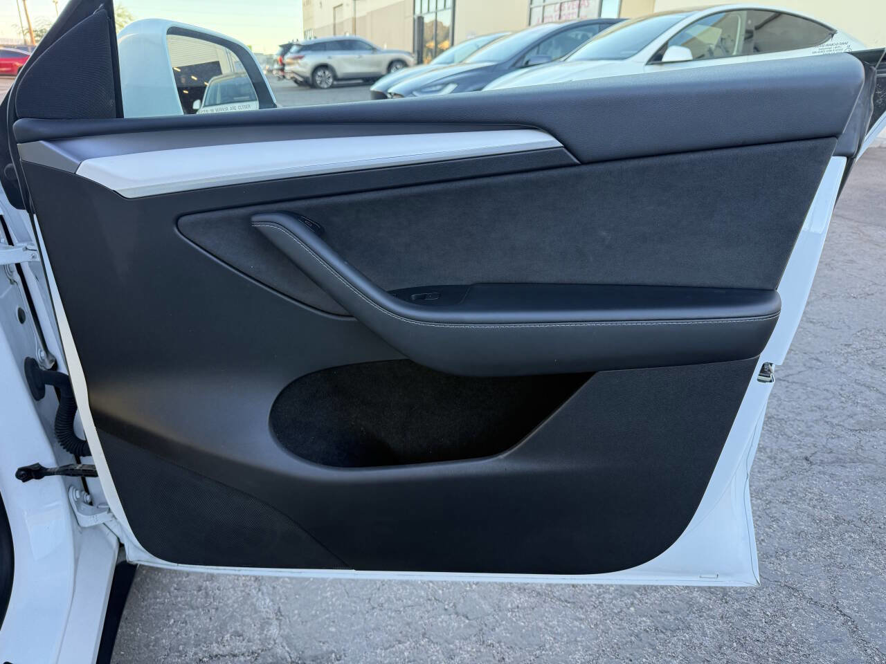 Used 2023 Tesla Model Y Performance image 28