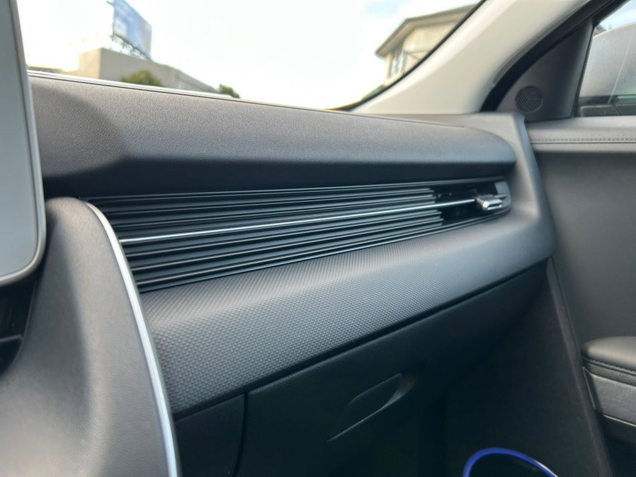 Used 2024 Hyundai Ioniq 5 Limited image 43