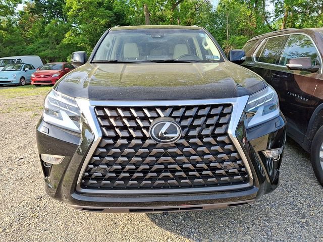 Used 2023 Lexus GX 460 Premium w/ Premium Package AWD/4WD image 2