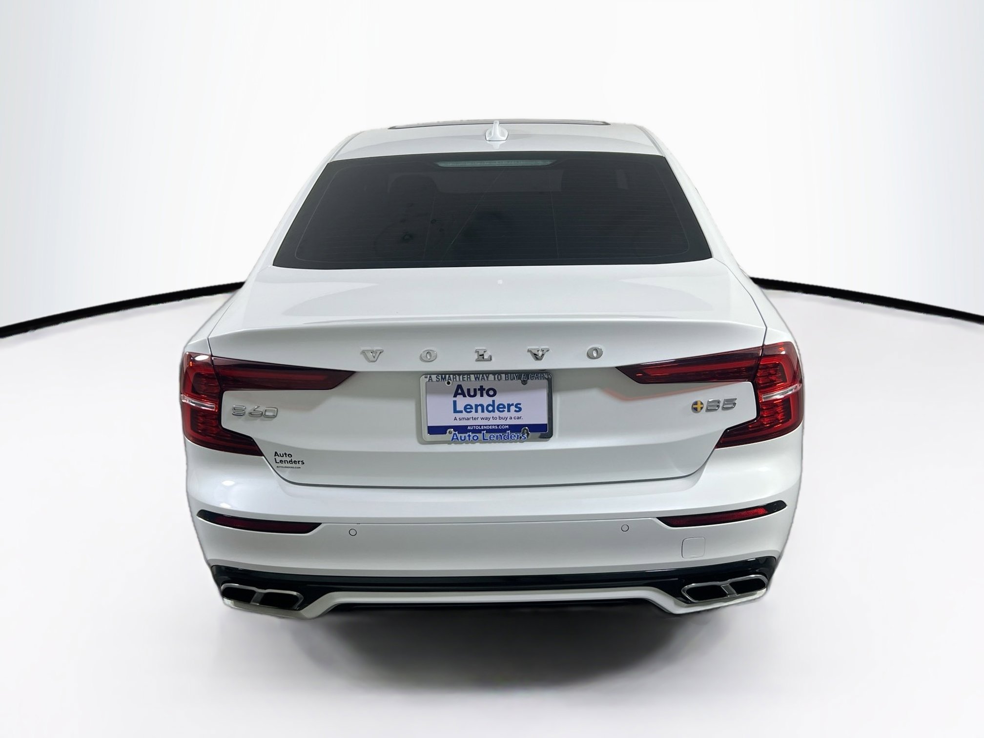 Used 2022 Volvo S60 B5 Momentum w/ Premium Package image 6