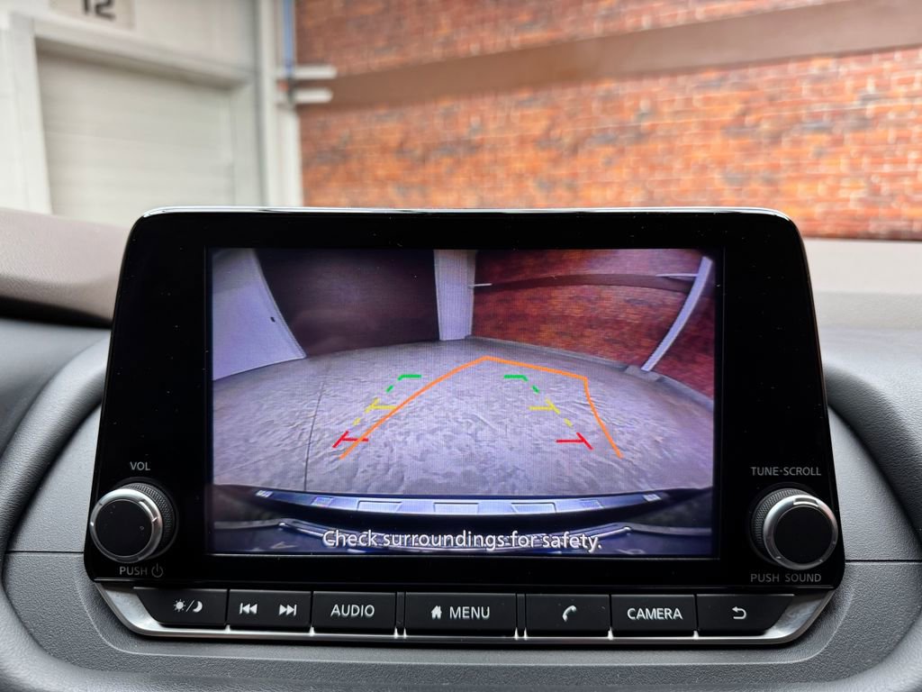 Used 2023 Nissan Rogue SV AWD/4WD image 21