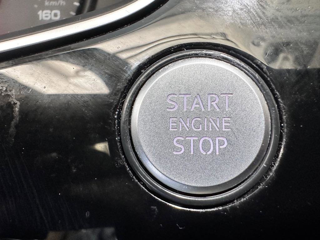 Used 2017 Audi Q7 3.0T Premium AWD/4WD image 18