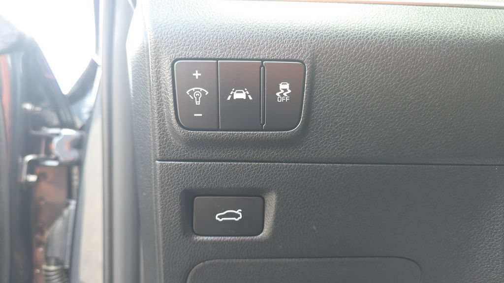 Used 2023 Kia K5 LXS FWD image 13