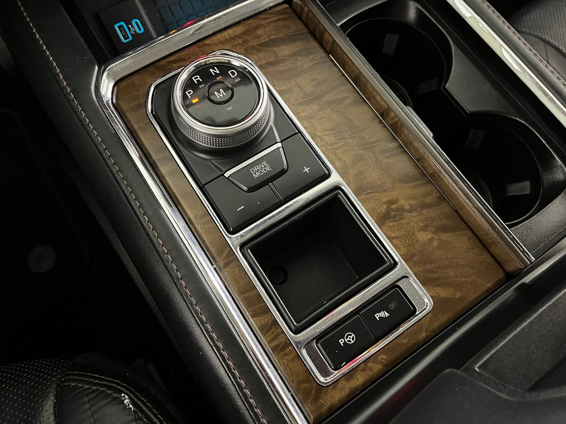 Used 2020 Ford Expedition Platinum image 15