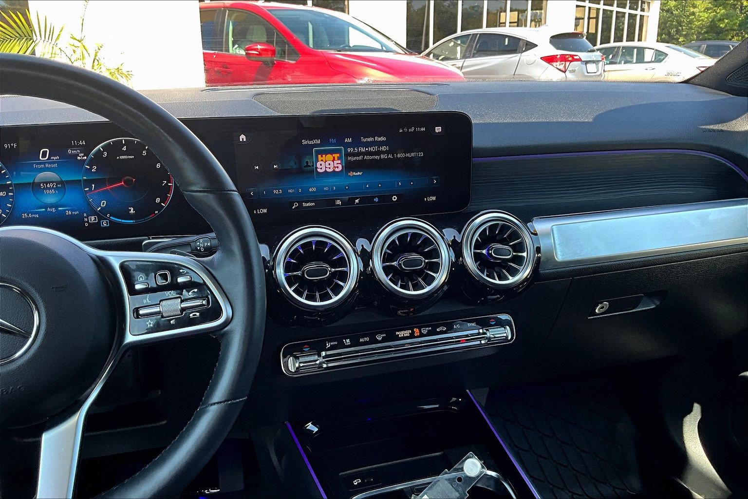 Used 2023 Mercedes-Benz GLB 250 4MATIC image 6