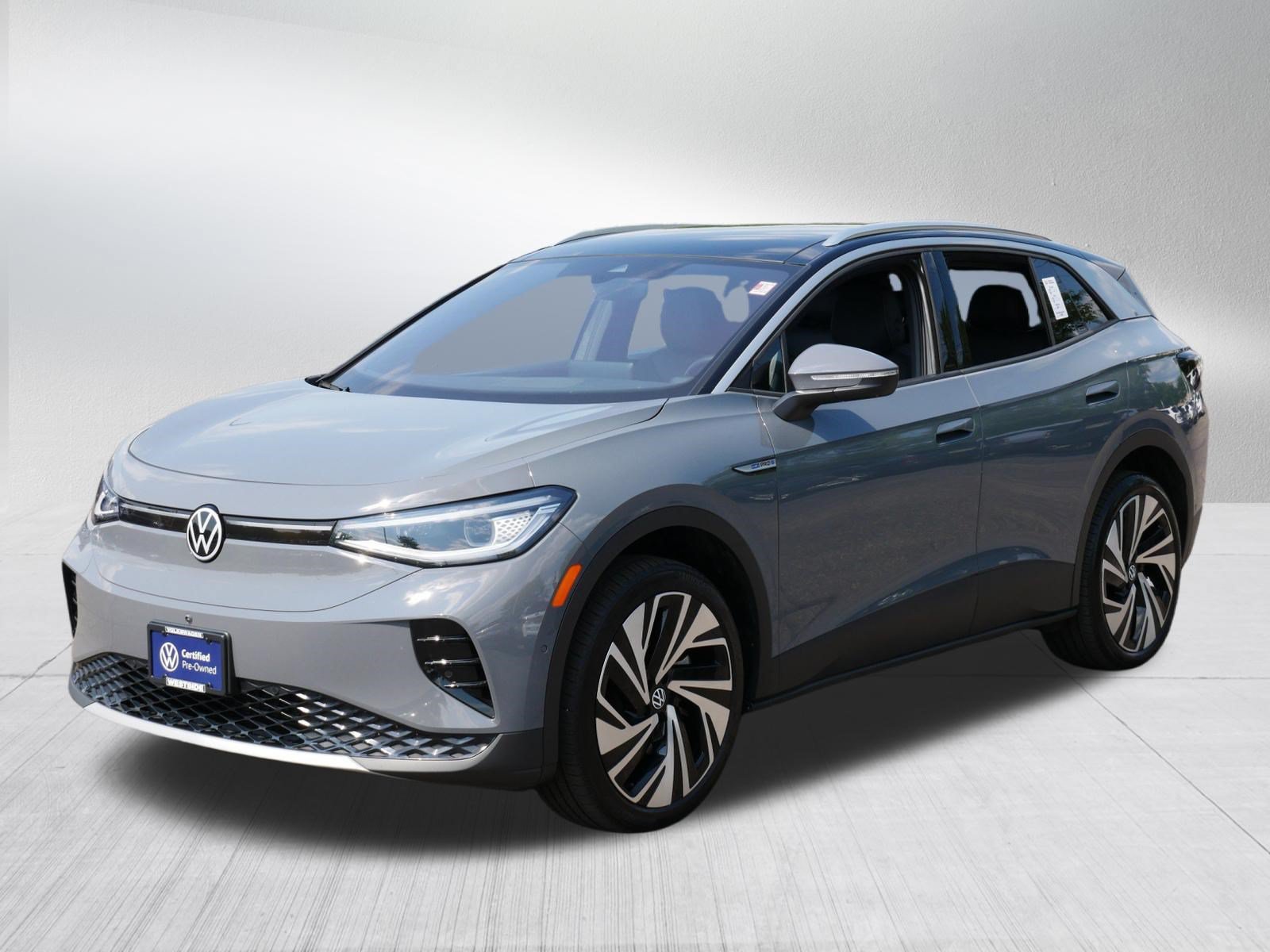 Certified 2025 Volkswagen ID.4 Pro S Plus AWD/4WD image 3