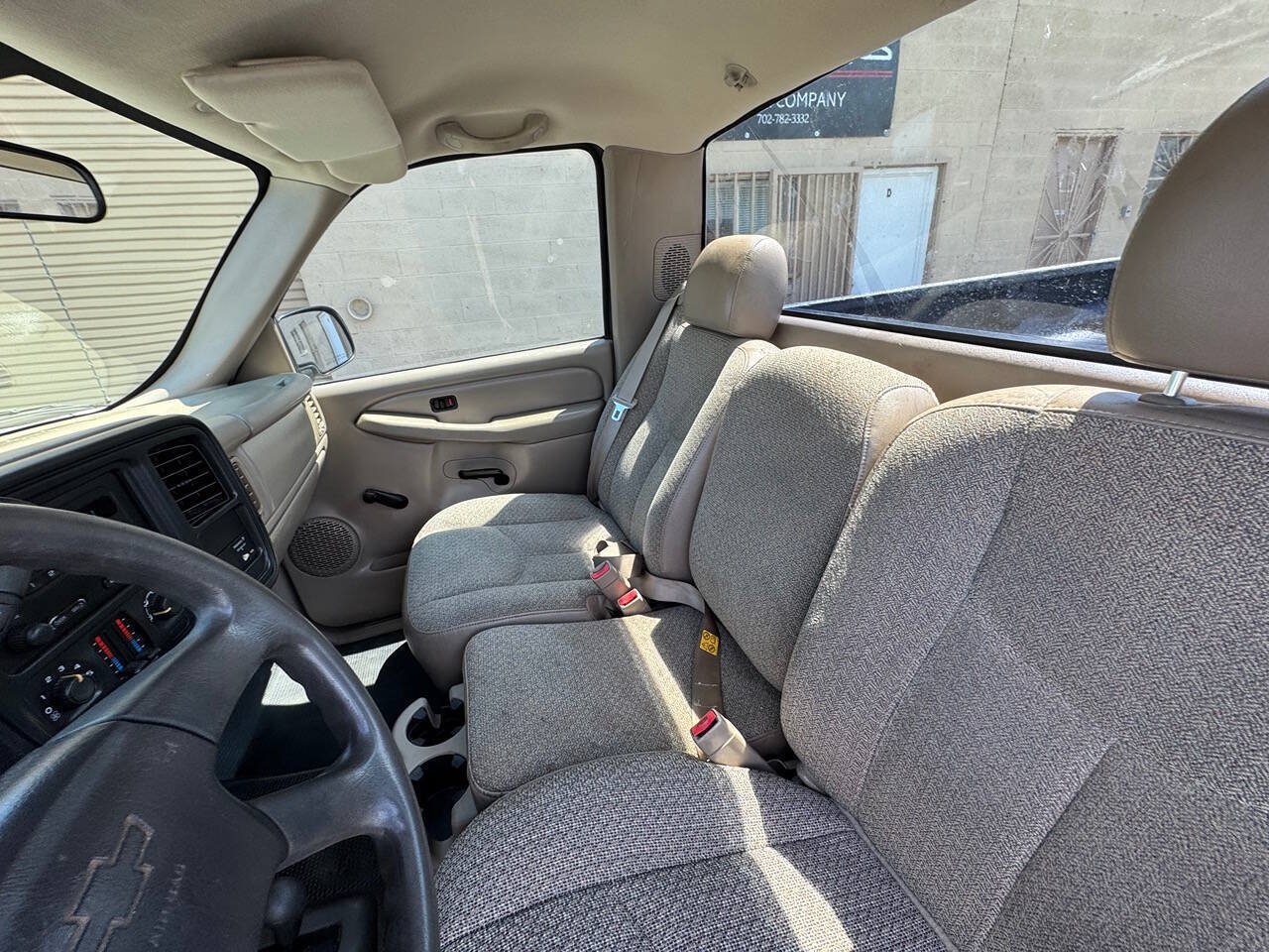 Used 2006 Chevrolet Silverado 2500 W/T w/ Heavy-Duty Power Package AWD/4WD image 20