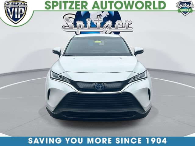 Used 2023 Toyota Venza LE AWD/4WD image 3