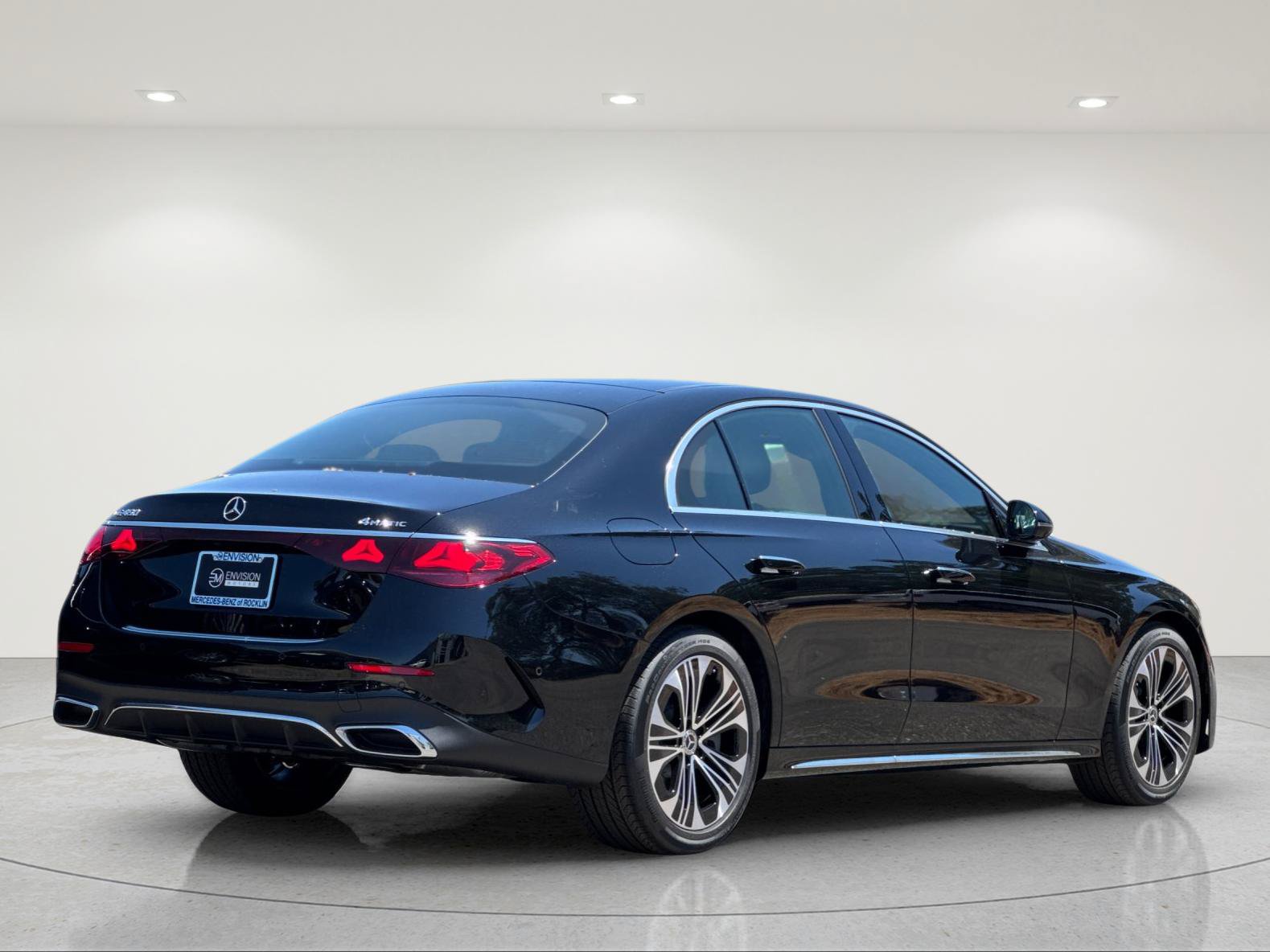 New 2026 Mercedes-Benz E 450 4MATIC Sedan image 6