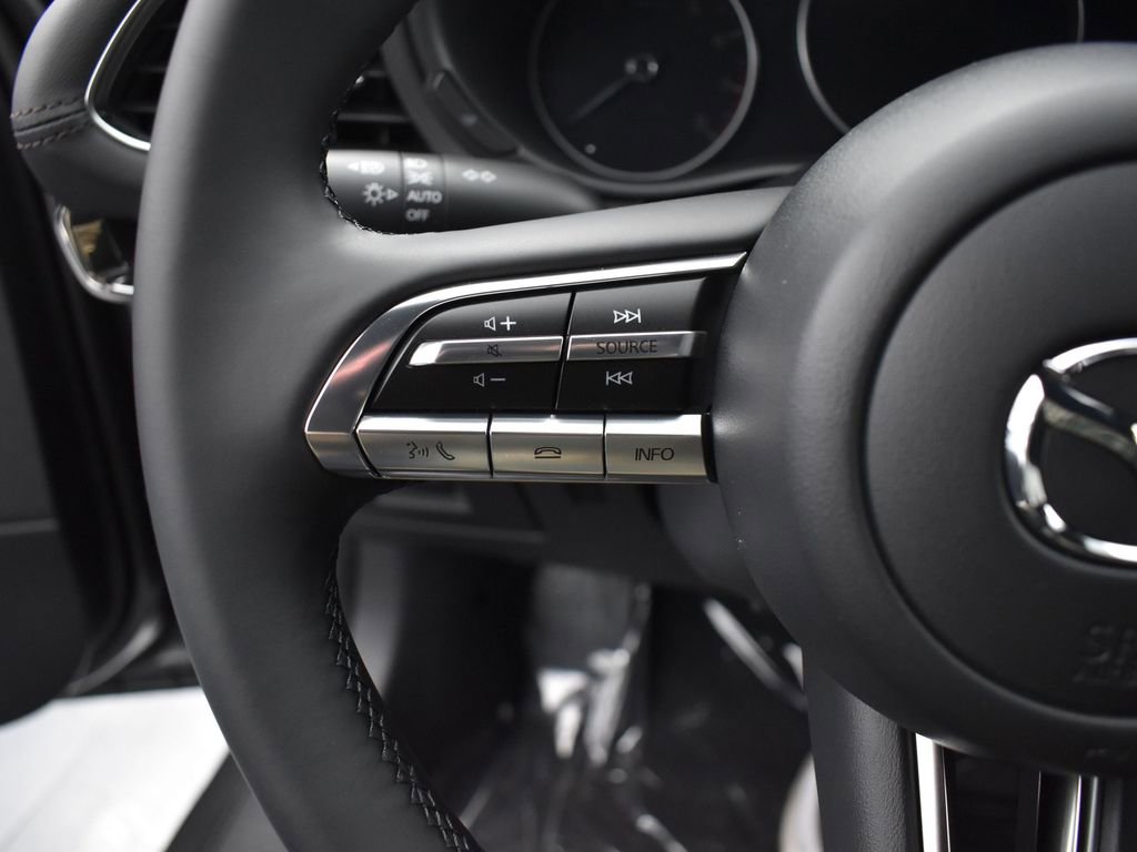 Used 2023 MAZDA MAZDA3 s image 19