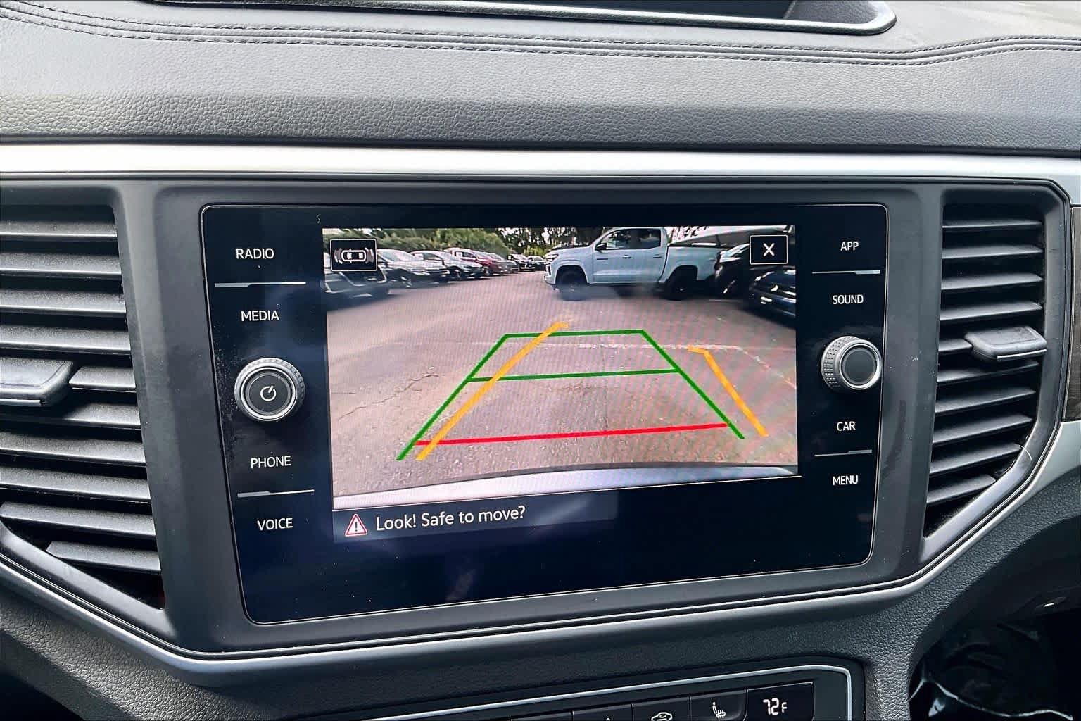Used 2021 Volkswagen Atlas SE w/ Panoramic Sunroof Package FWD image 25