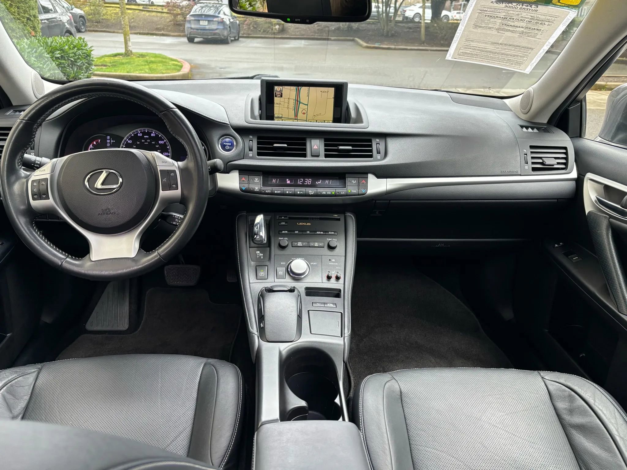 Used 2012 Lexus CT 200h Premium w/ Leather Pkg image 15
