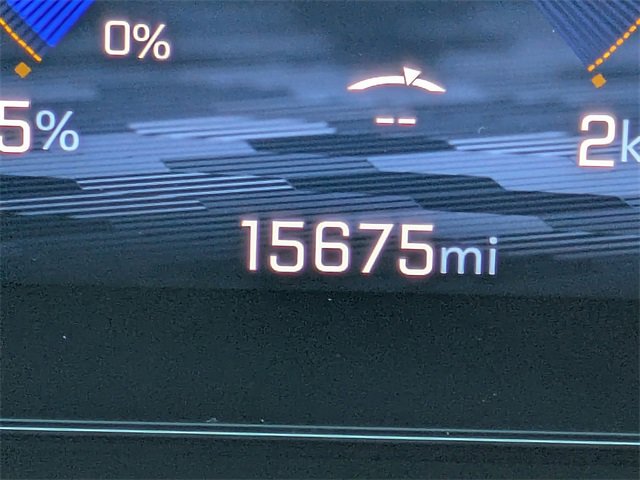 Used 2025 Chevrolet Equinox EV LT w/ Convenience Package image 32