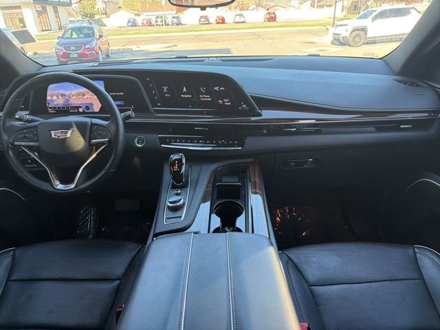 Used 2021 Cadillac Escalade Premium Luxury w/ Driver Assist Tech Package AWD/4WD image 19