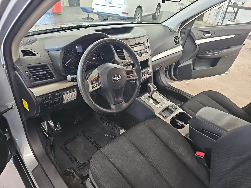 Used 2012 Subaru Outback 2.5i w/ Alloy Wheel Pkg AWD/4WD image 15