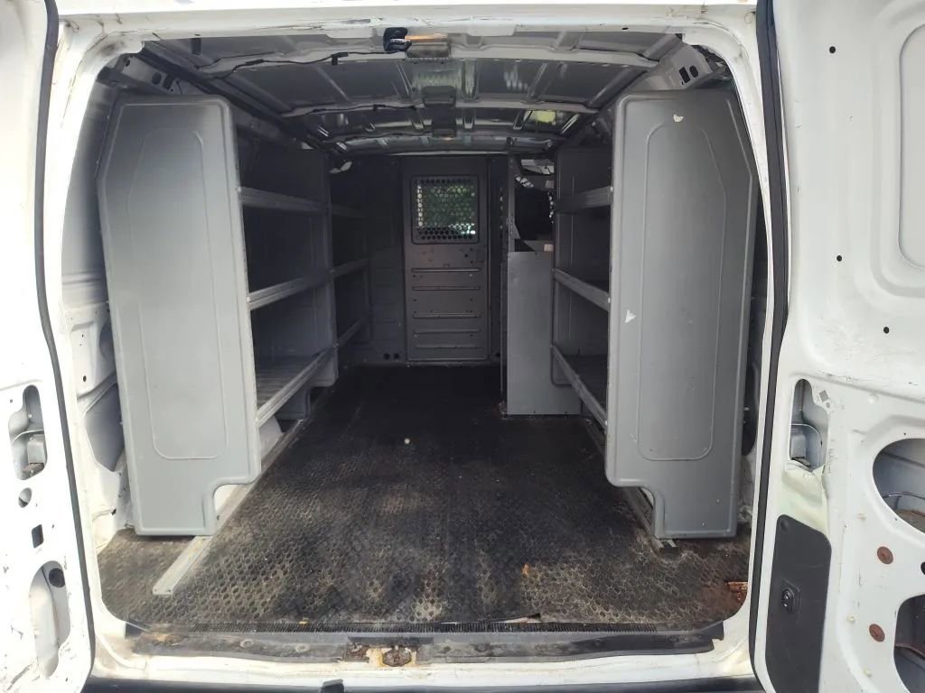 Used 2013 Ford E-150 and Econoline 150 w/ PWR Group image 7
